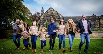 Family Photography West Yorkshire – Oakwell Hall